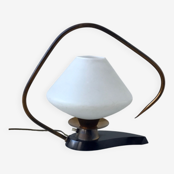 Lampe de table en opaline 1950