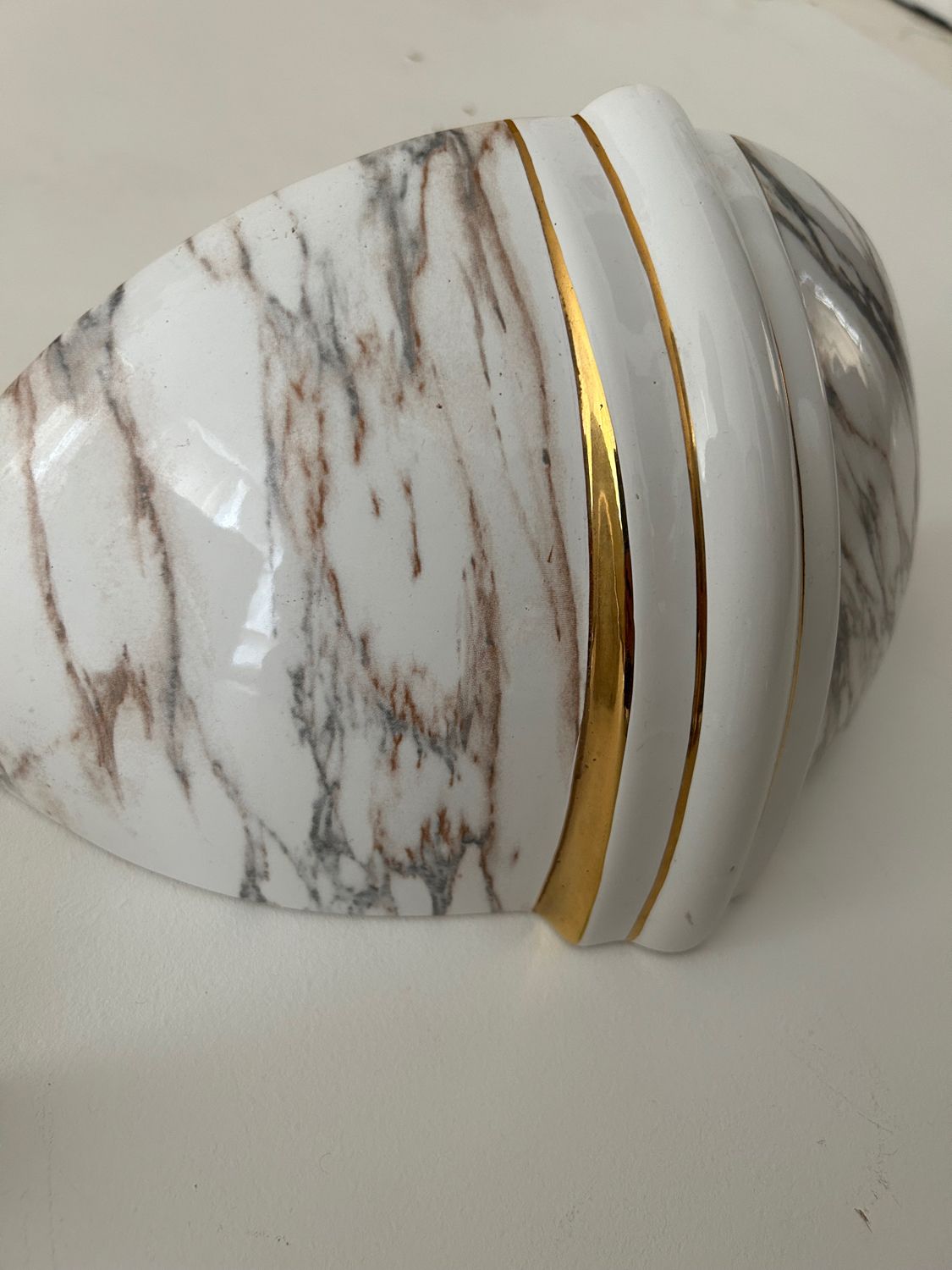 Pair of vintage marbled and gilded porcelain sconces, France 1970
