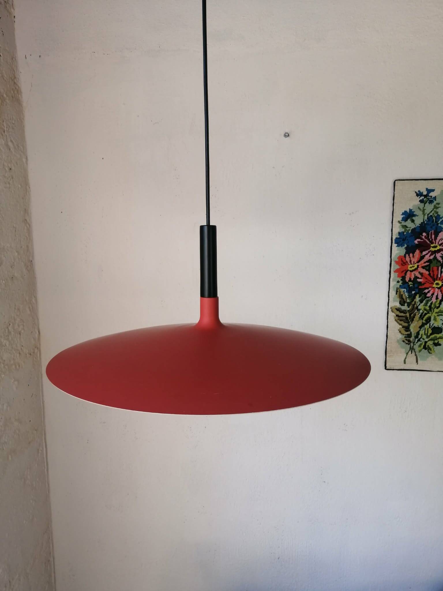 Scandinavian type red metal suspension
