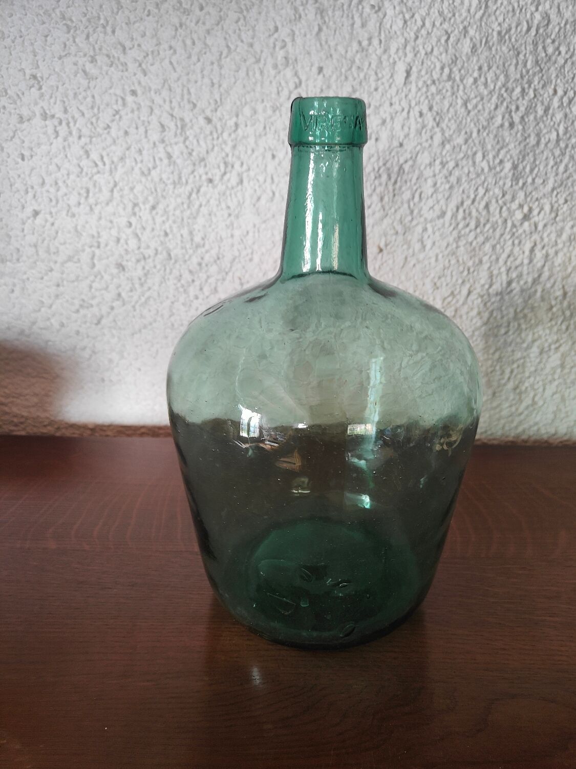 Dame Jeanne Viresa on the bottle neck in Green bubble glass 5 L