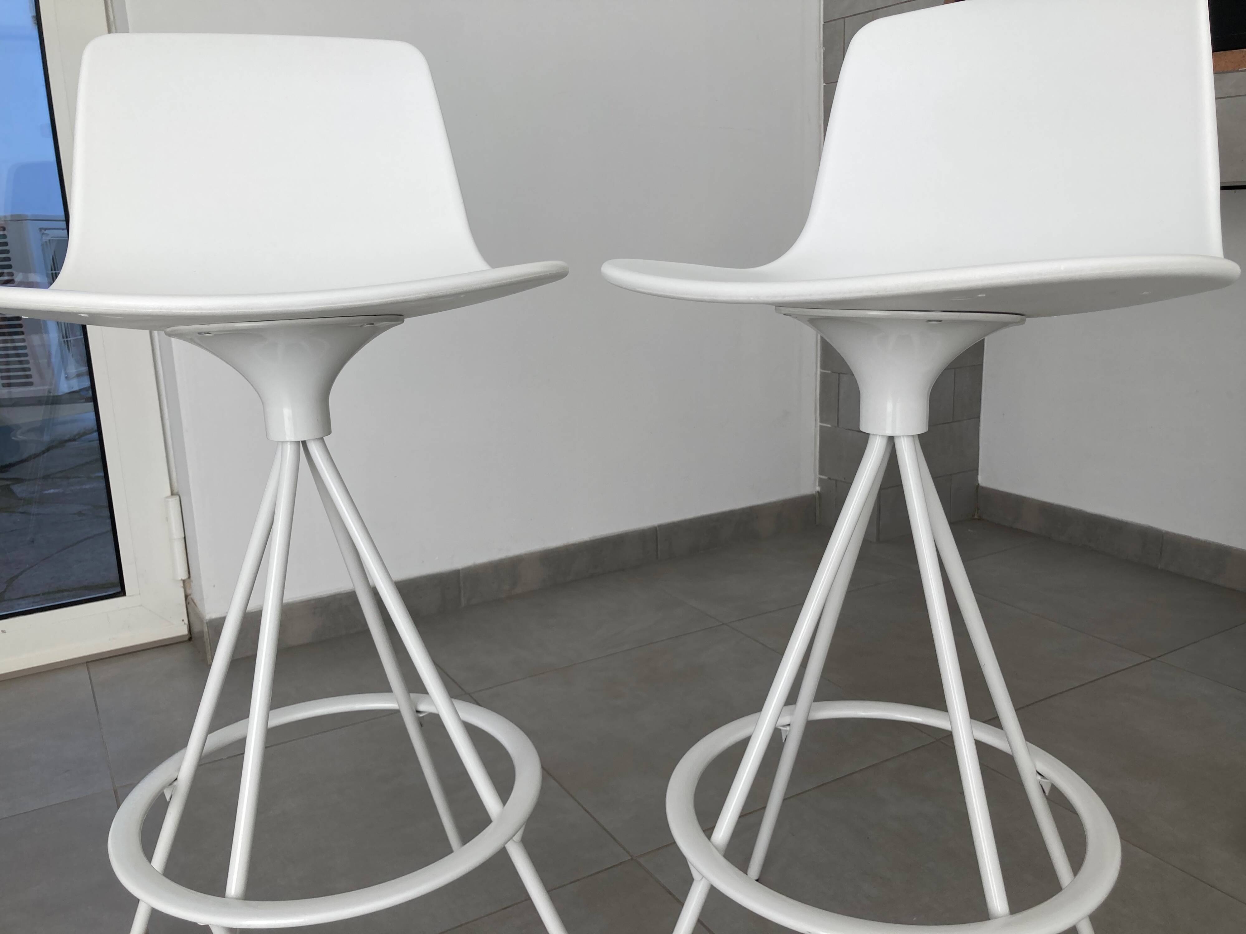 FIXED HIGH STOOL ENEA DESIGN