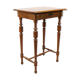 Table d'appoint en de de vers l’année 1910