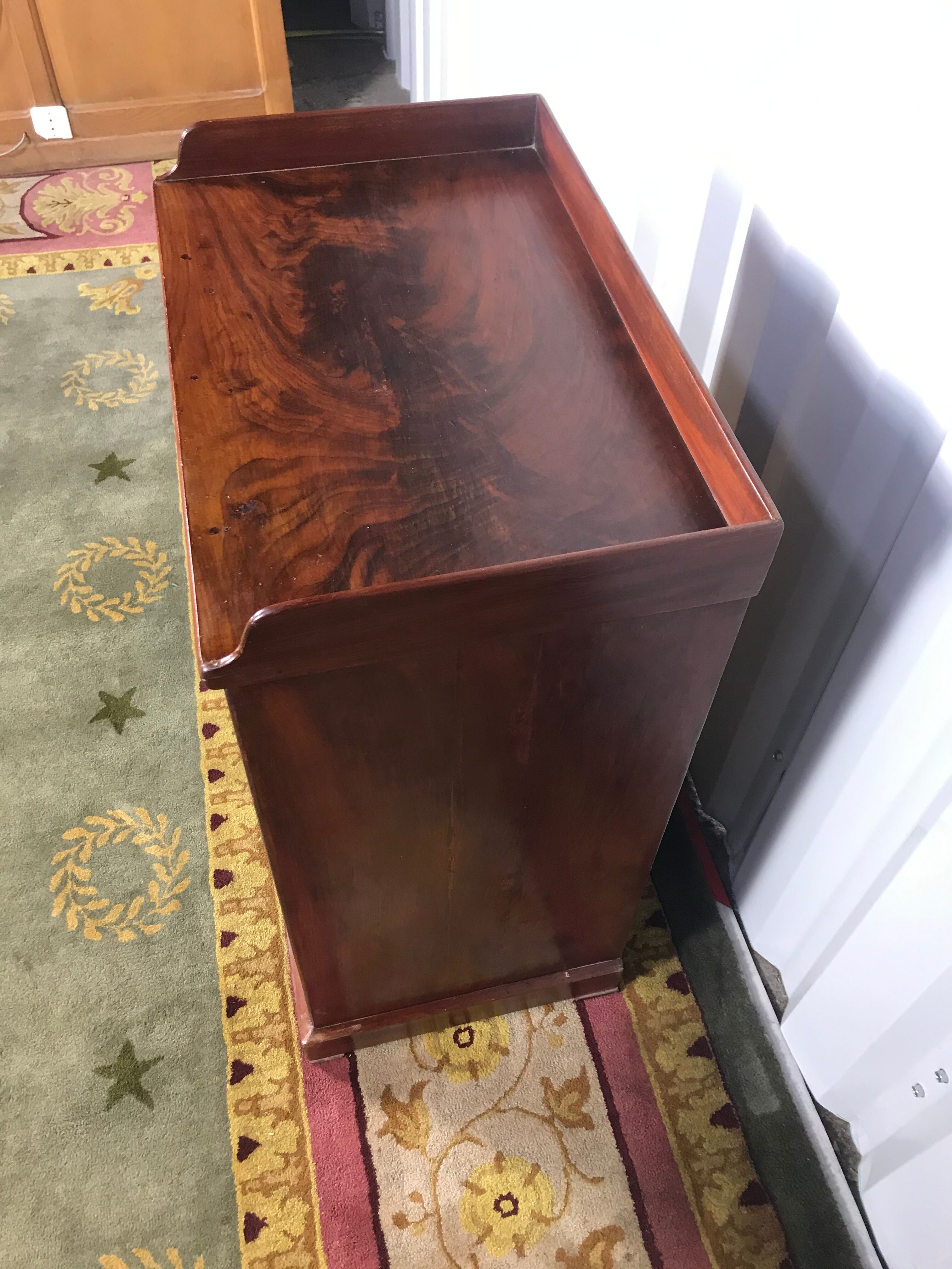 English extra bedside table