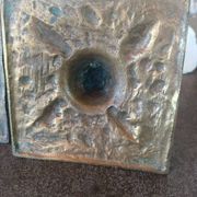 Financial-style candle holders in gilded bronze