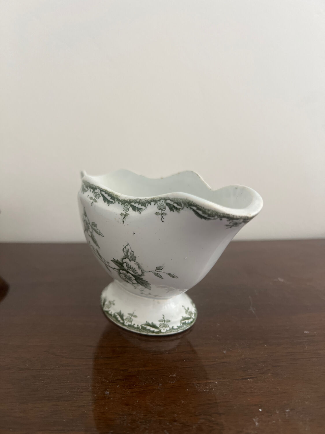 Sauceboat in earthenware Terre de Fer from St Amand and Hamage, Rosette model.