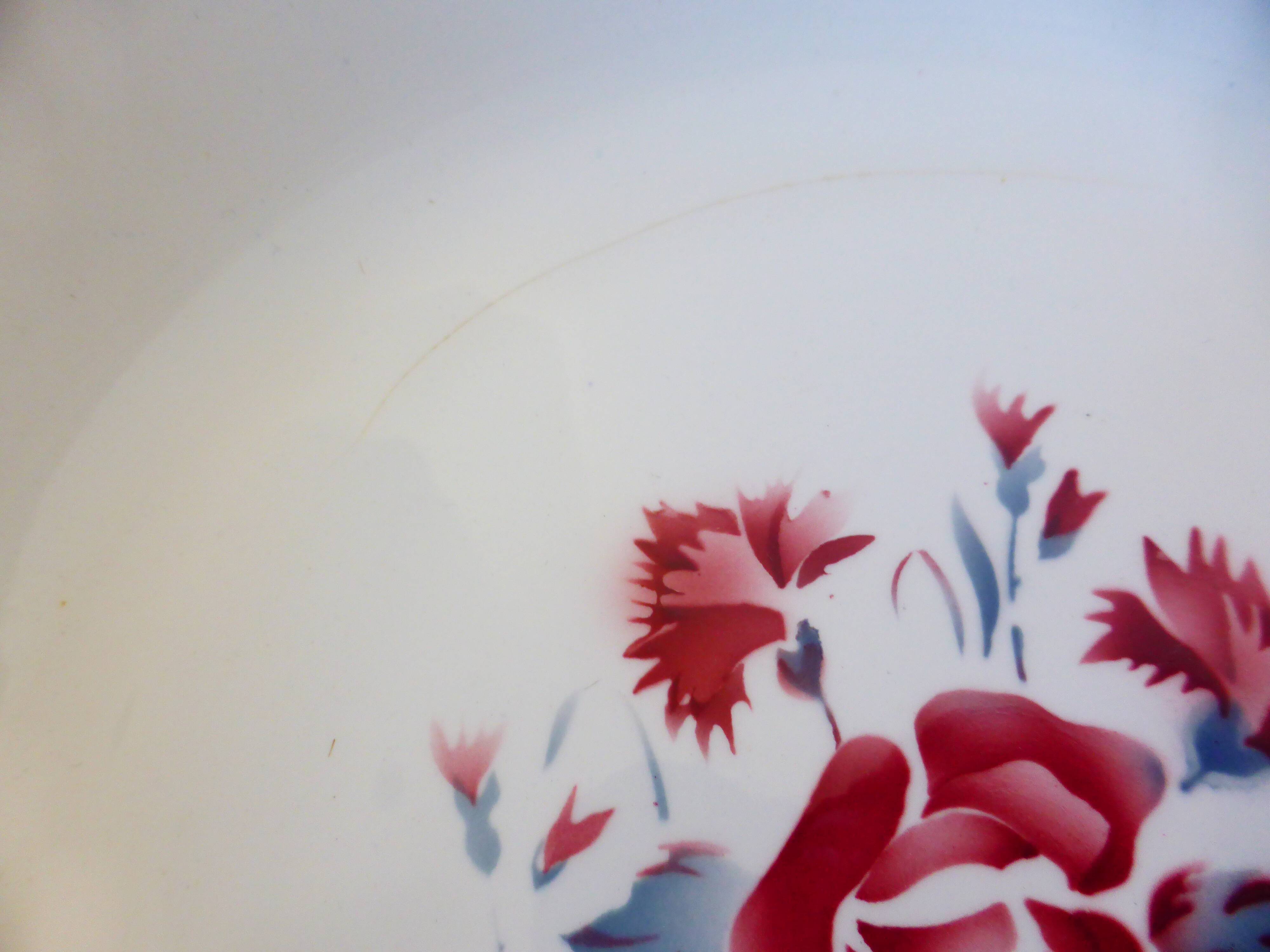 1 round hollow serving dish from Digoin Sarreguemines model Nina Rosa 21061