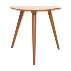 table basse tripode trilobée,