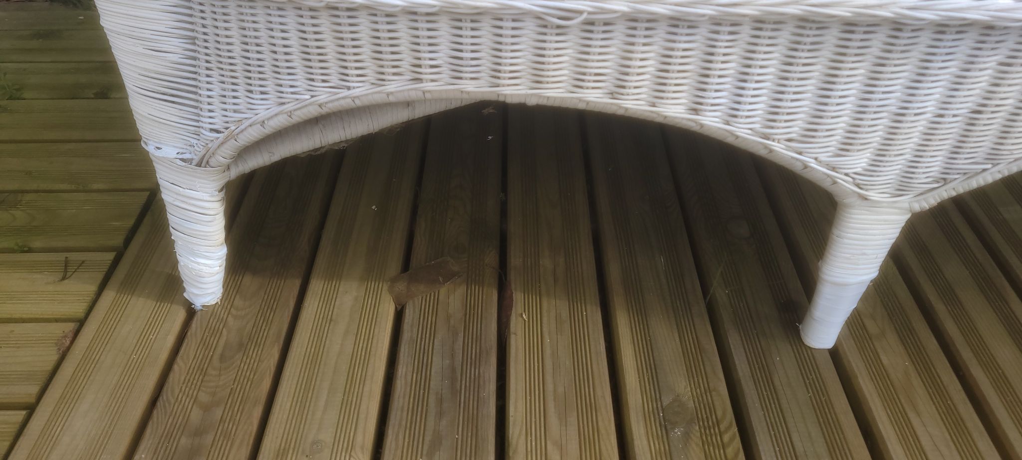 Vintage peacock rattan garden furniture