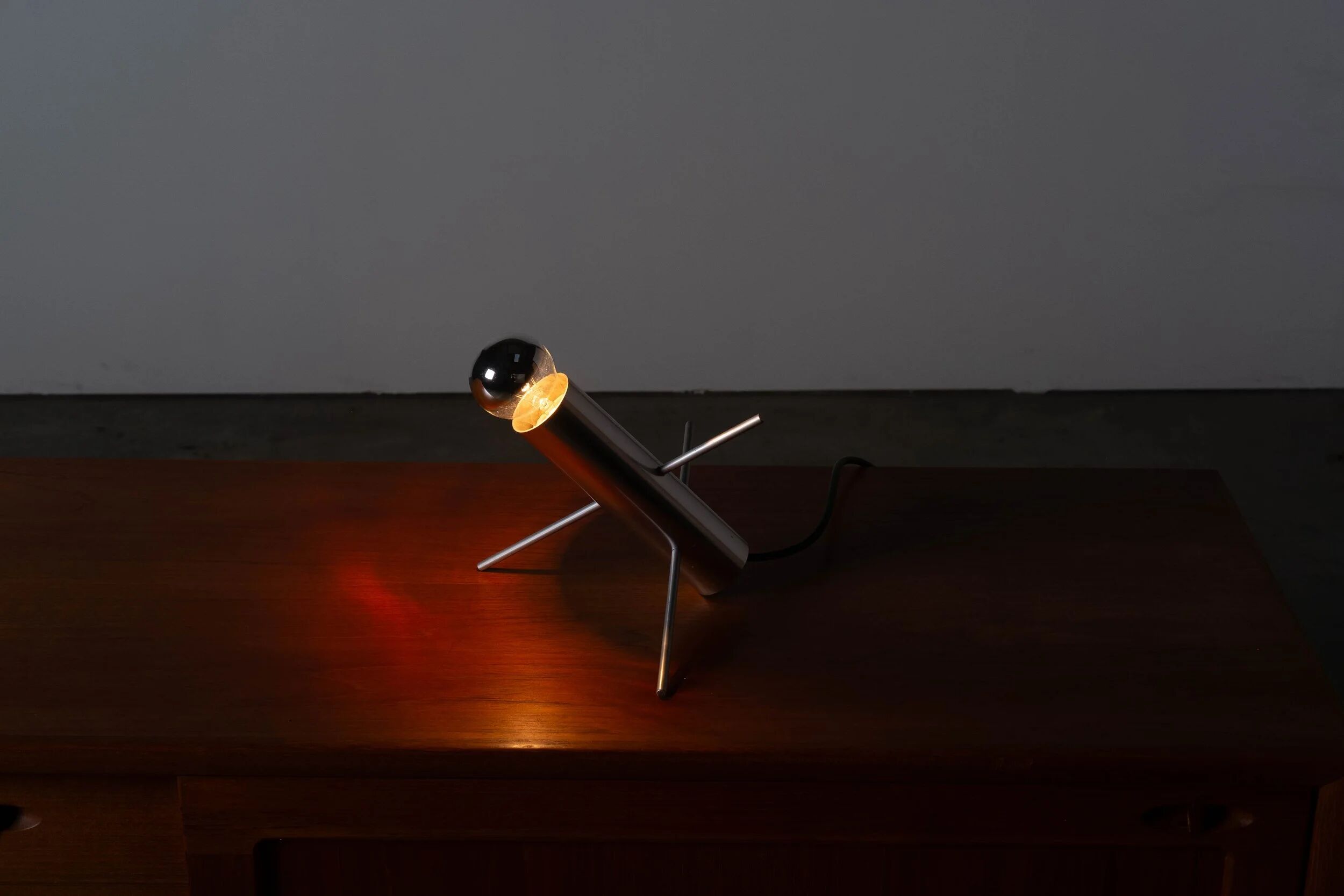 Otto Wasch - Raak 'R-60' table lamp