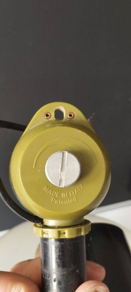 Chandelier rises and falls transparent plastic and chrome vintage 1970 space age