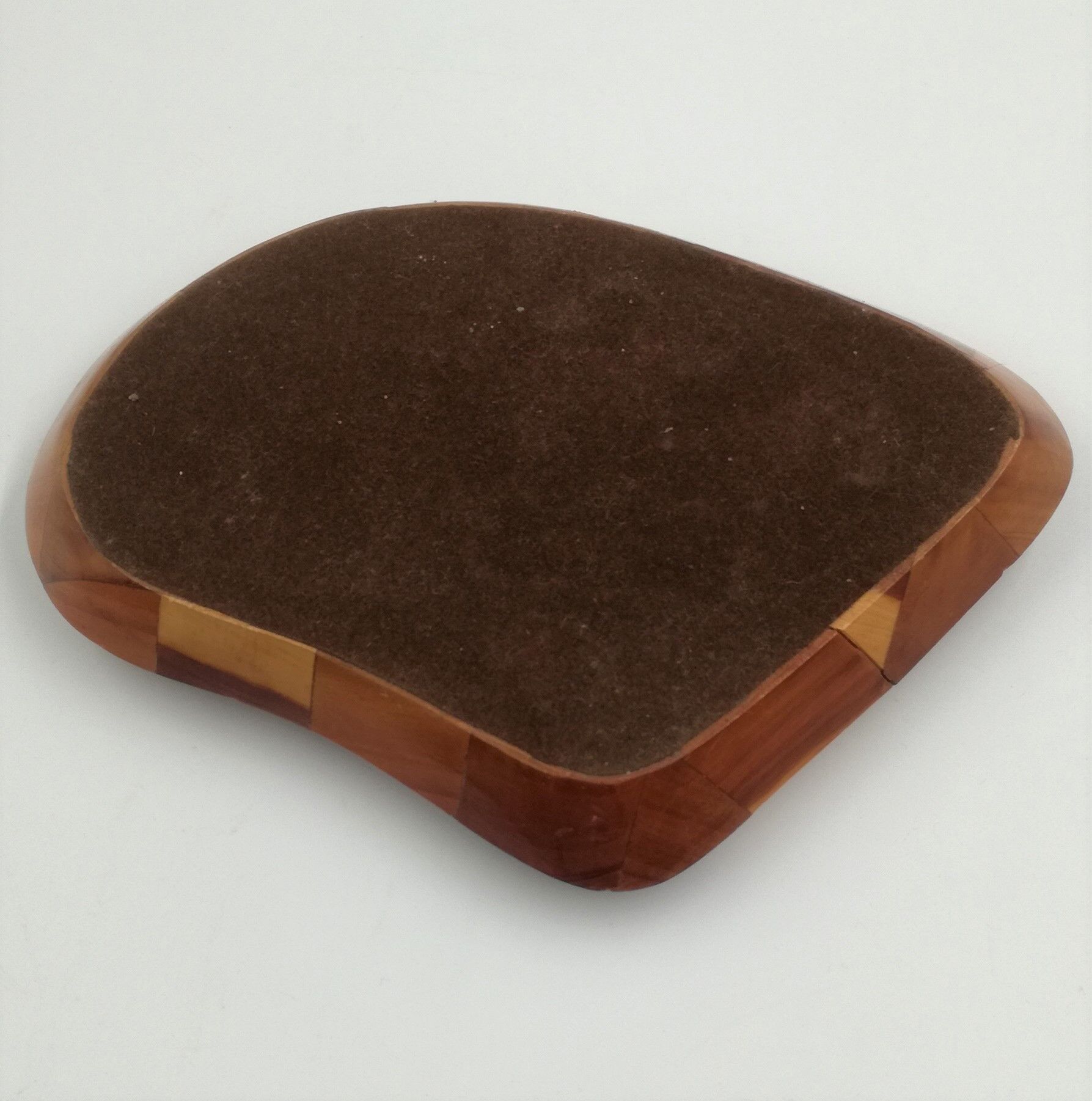 Wood and mother-of-pearl trinket bowl