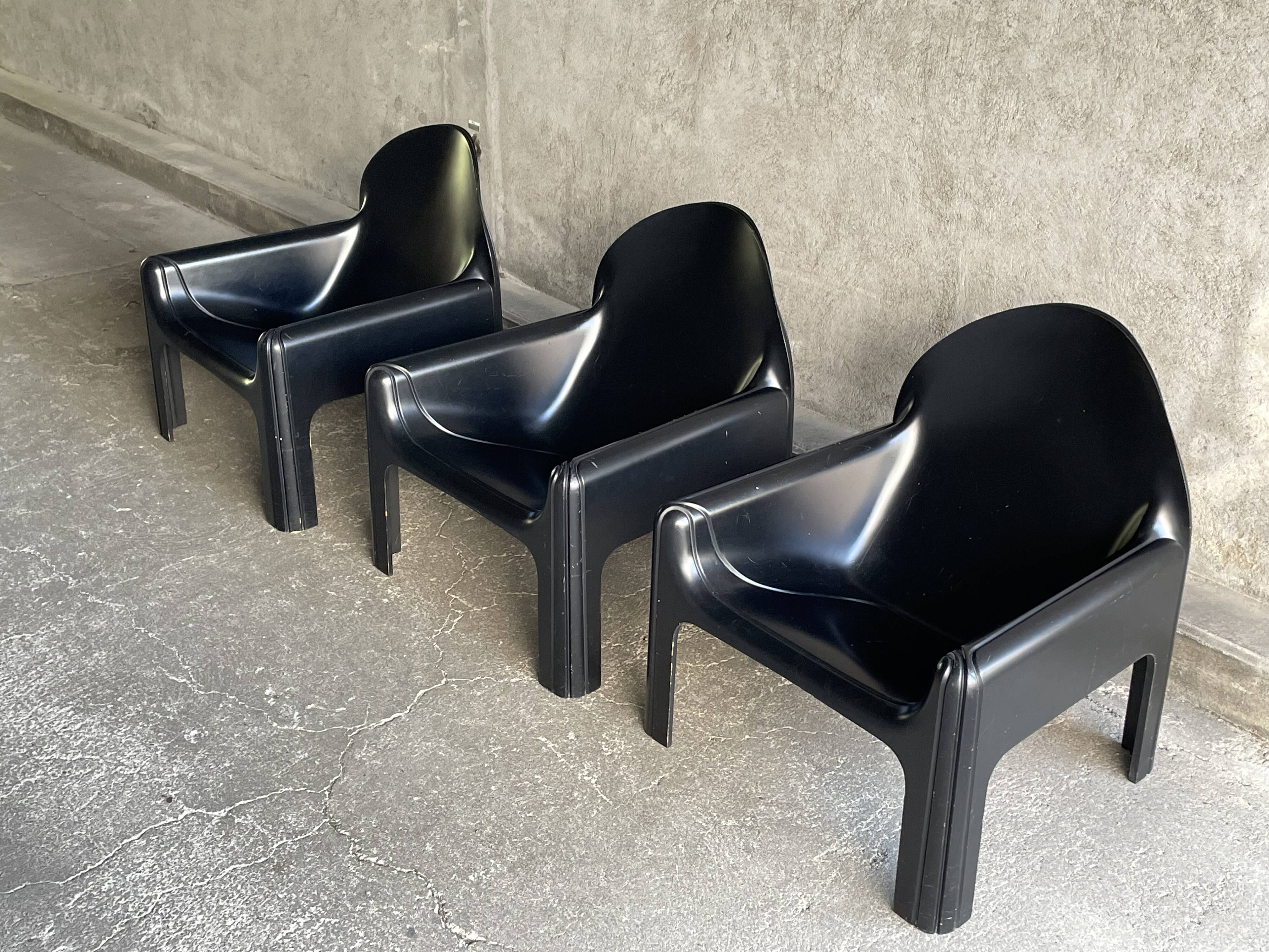 4794 armchair by Gae Aulenti for Kartell