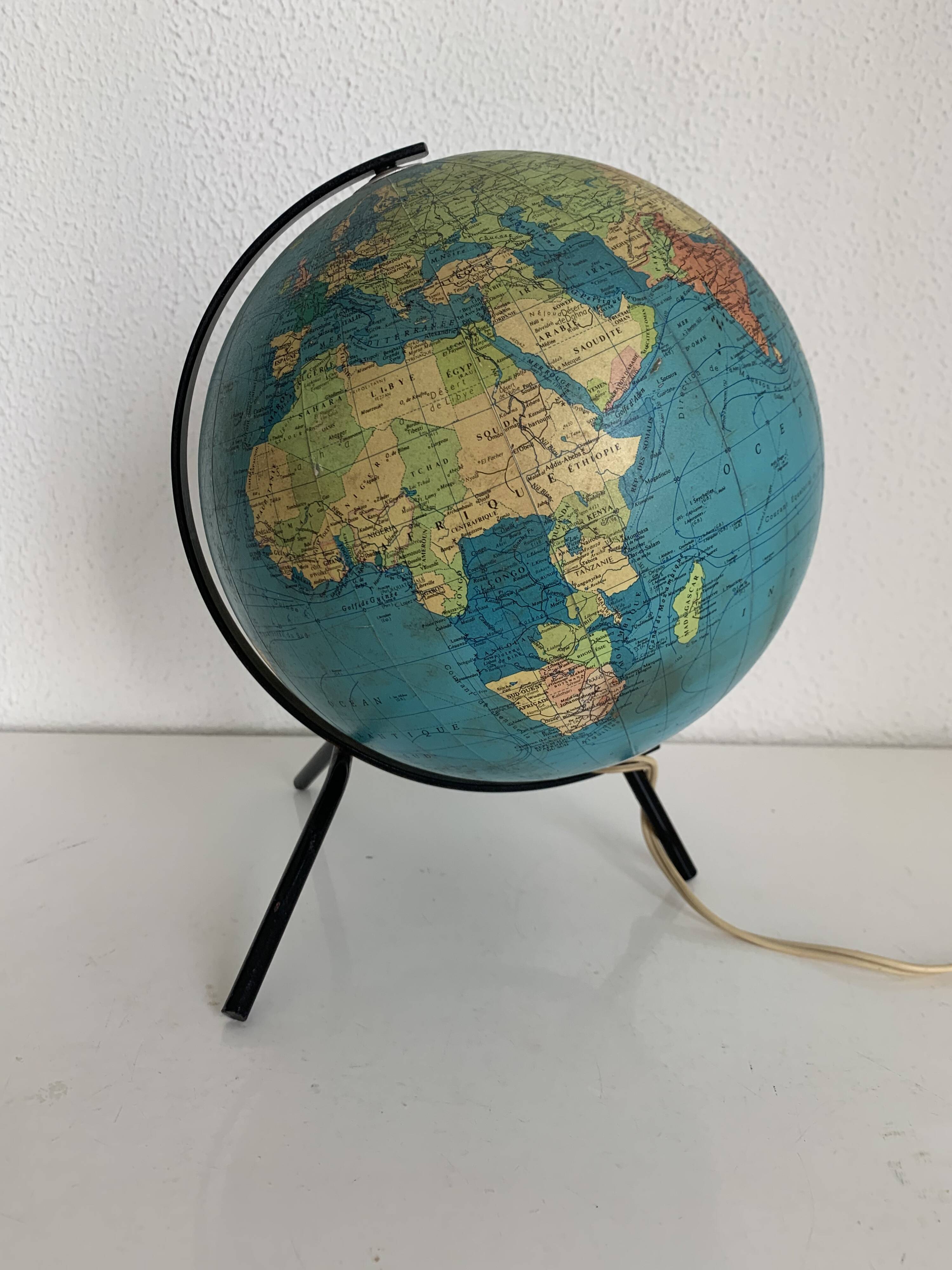 Globe vintage 1967 terrestre tripode Taride verre - 29 cm