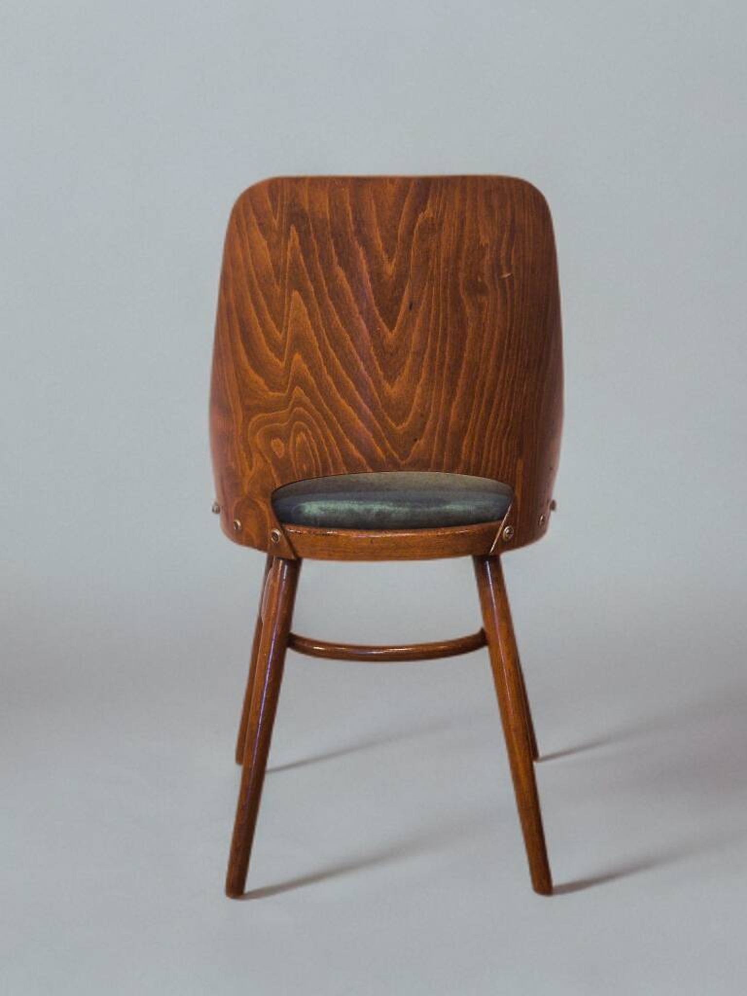 Chaise TON514 Oswald Haerdtl, Vintage tchèque 1960s