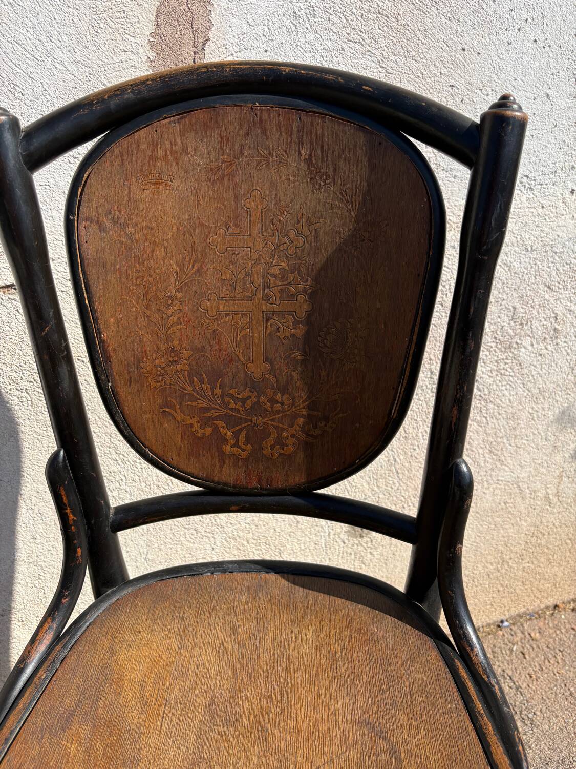 Duo chaises bistrot croix de lorraine