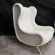 Paire de fauteuils bouclette blancs