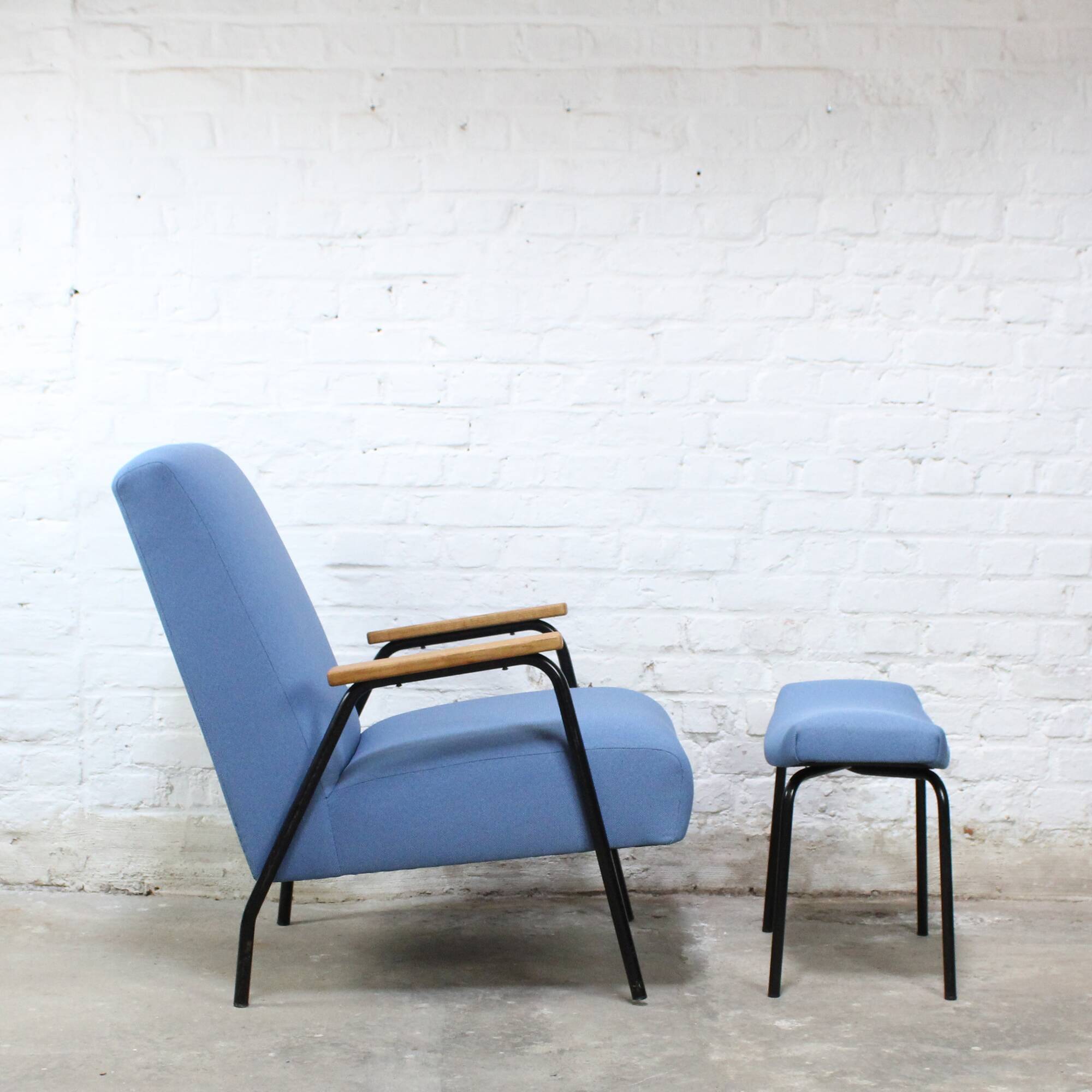 “Rio” armchair and bull ottoman by Pierre Guariche for Meurop 1962