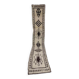 Moroccan Berber rug 400x72cm
