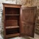 Armoire à linge, bonnetière ancienne en merisier français