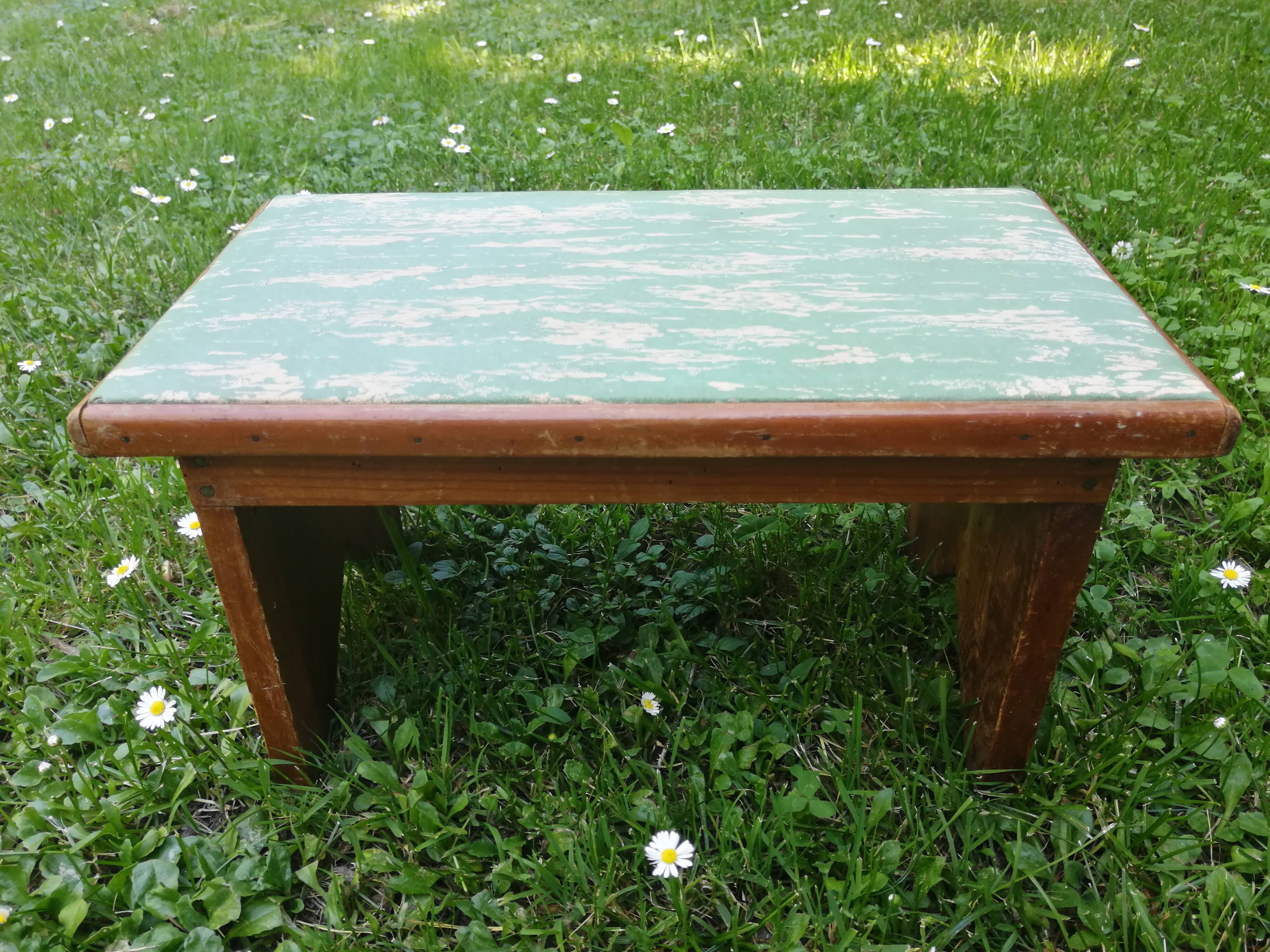 wooden stool on top skaï, vintage