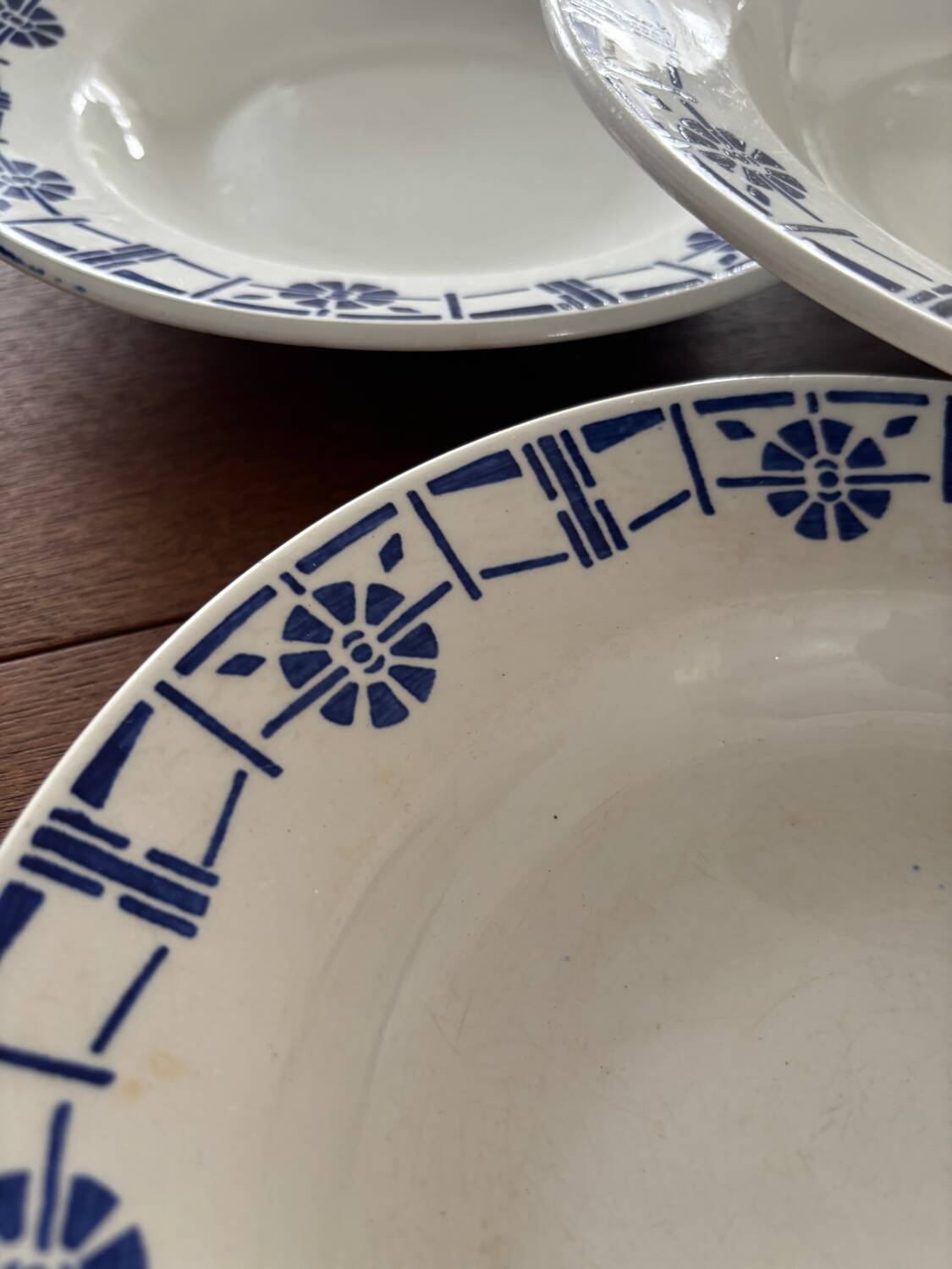 Set of 5 old earthenware plates Céranord St Amand - Made in France