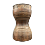Mesure à grains en bois tourné et cerclage en fer forgé, Inde