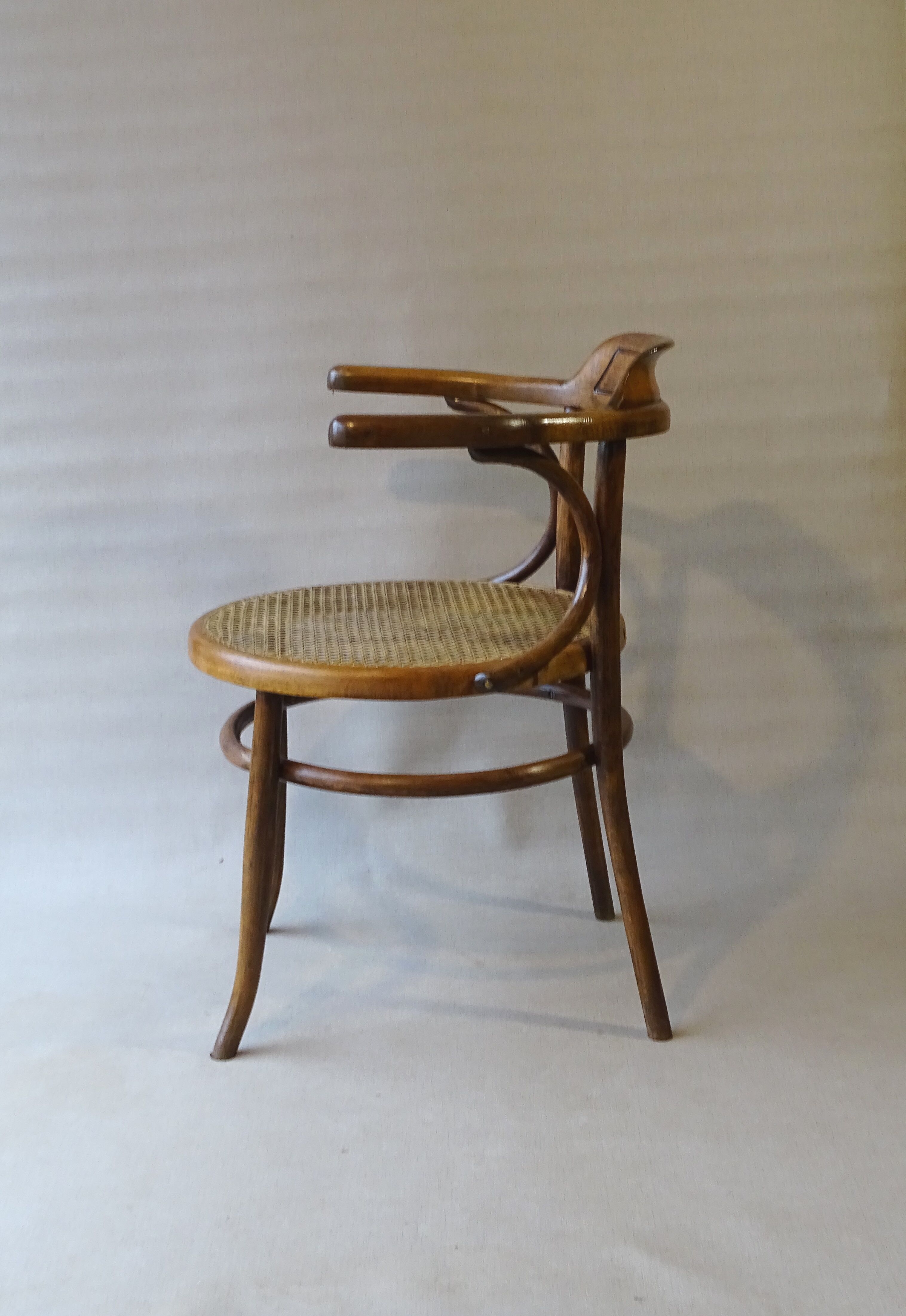Office armchair bistrot bentwood , by Ungvar 1895