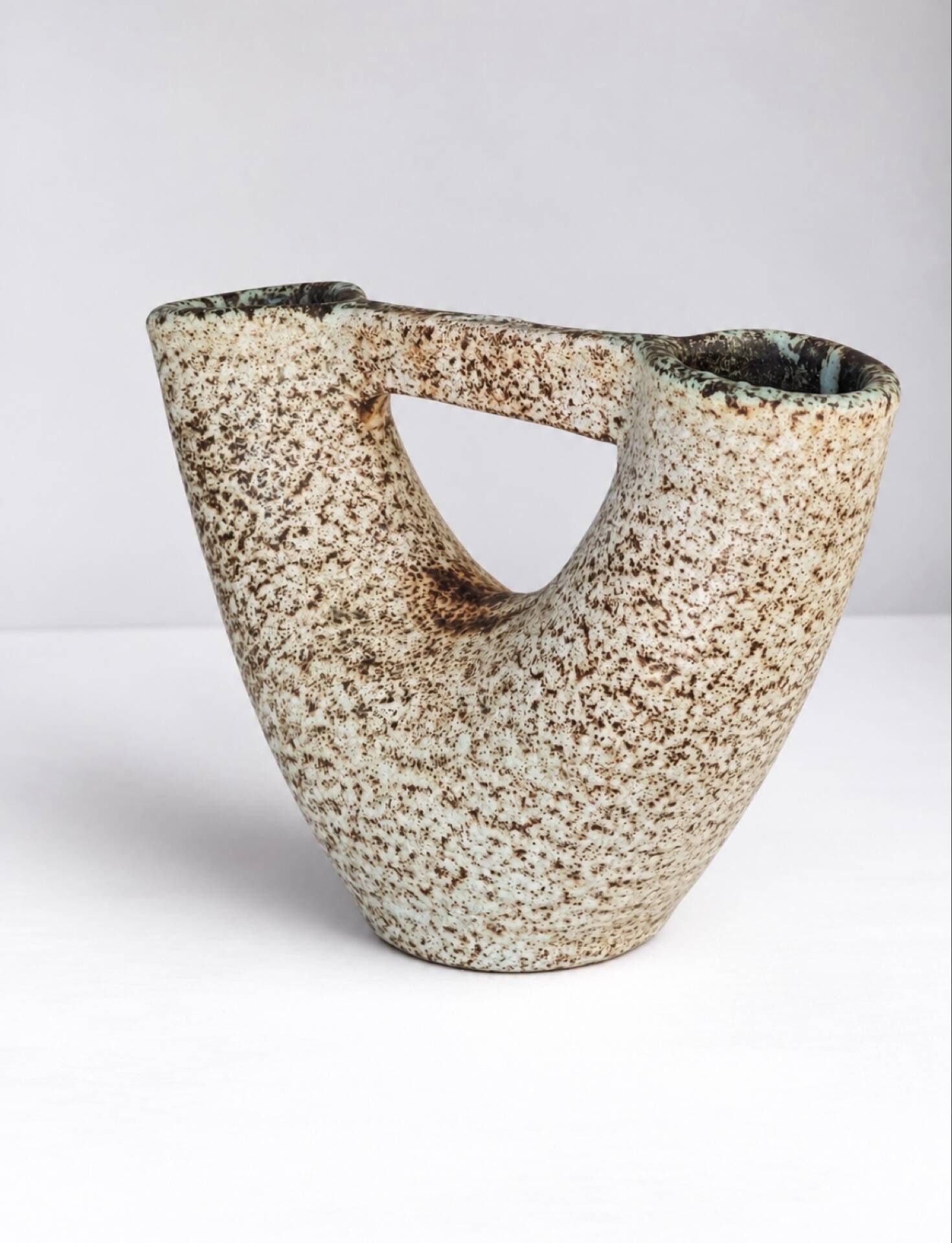Sculptural double neck vase in stoneware - pottery of the great oak, Vallauris