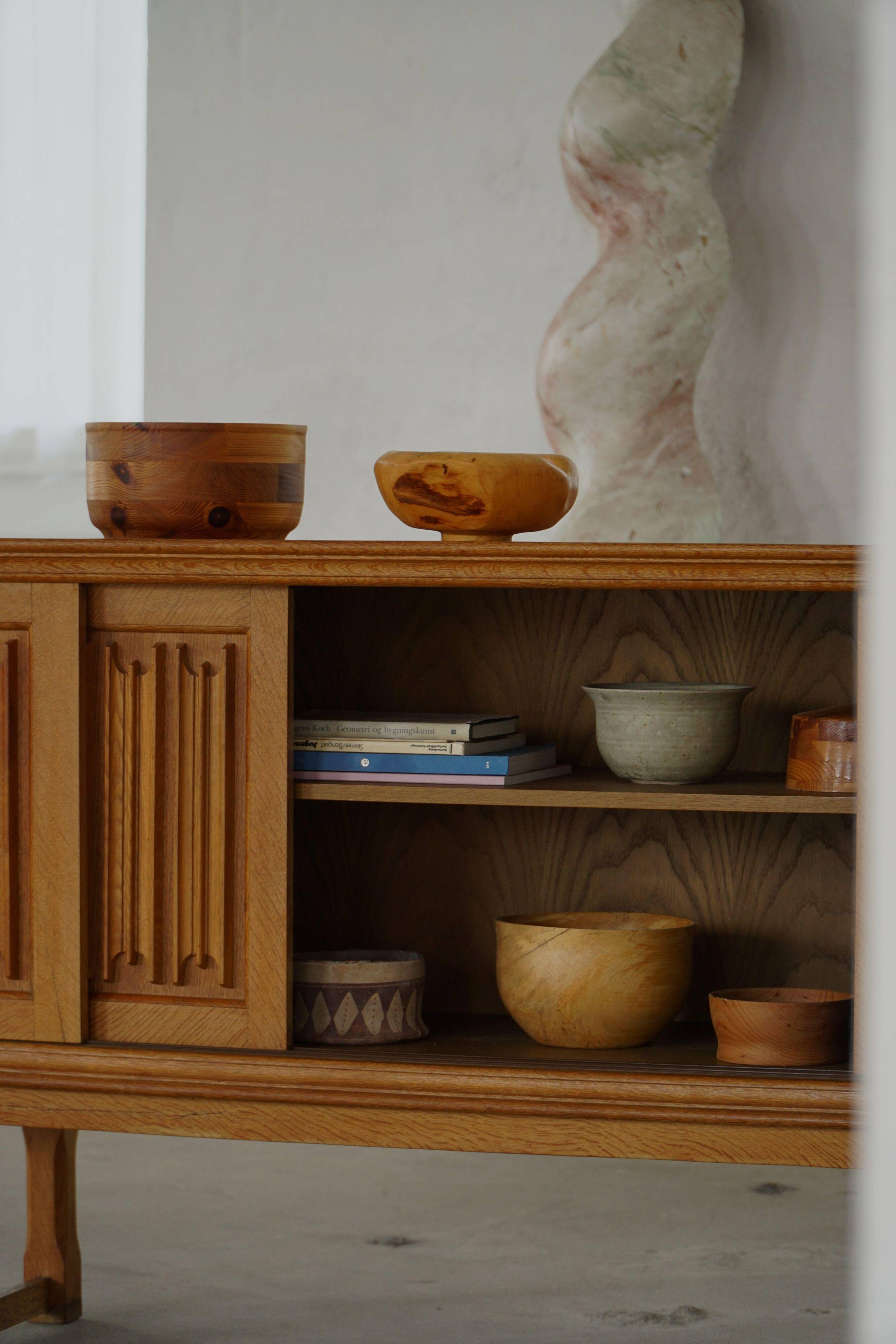 Set of 10 Scandinavian bowls in Swedish pine from the mid-century, made by Holmbergs & Varnamo, 1970s.