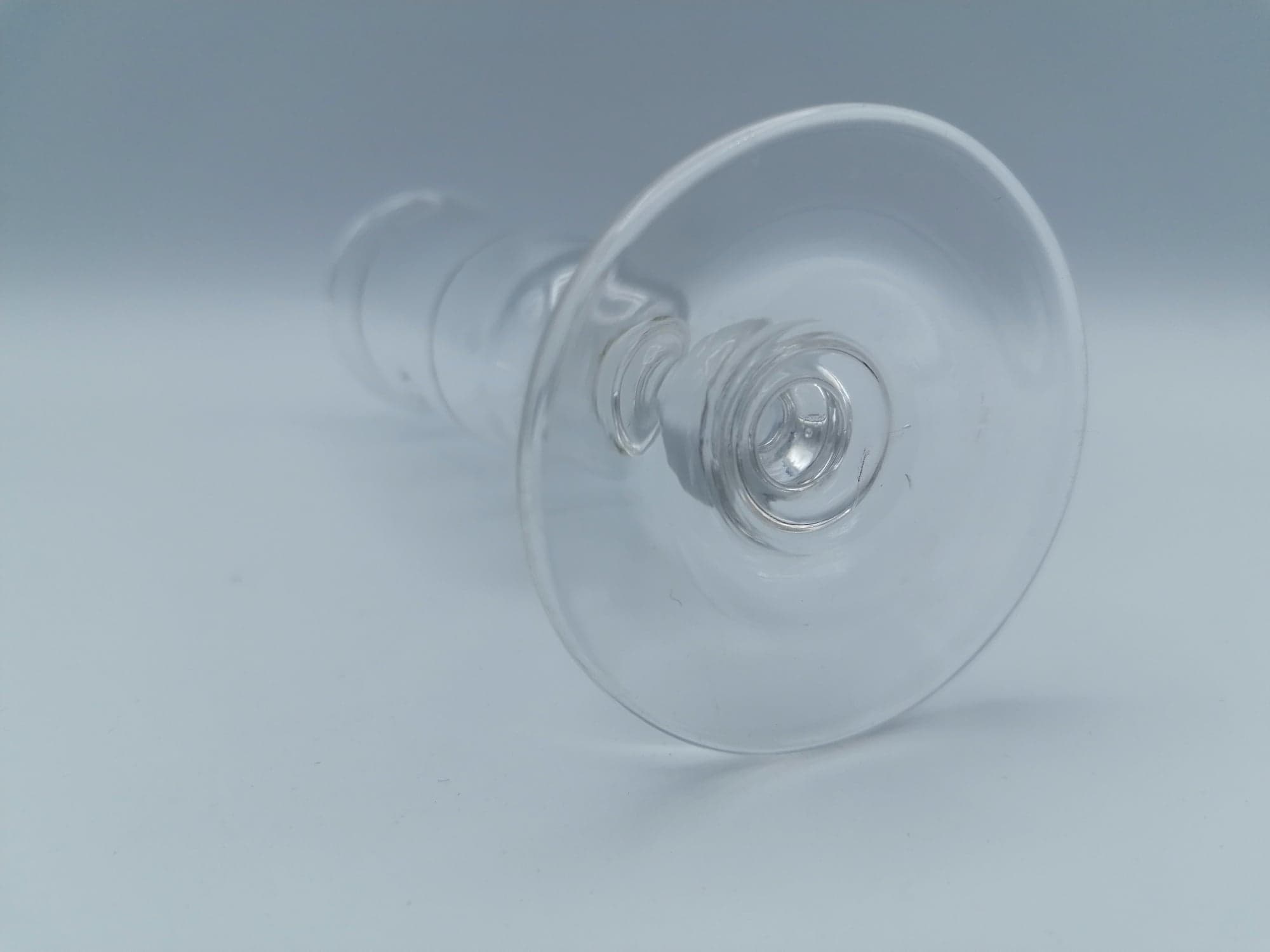 Set of 6 monogrammed champagne flutes