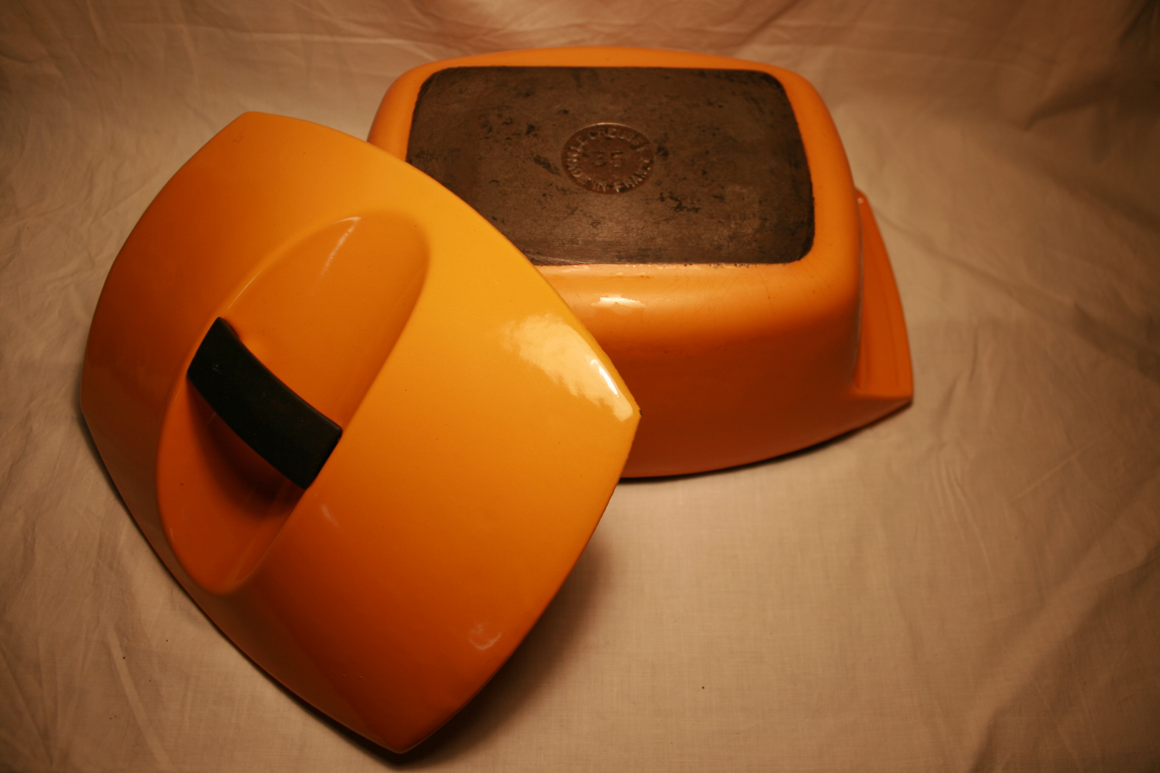 Coquelle le Creuset by Raymond Loewy