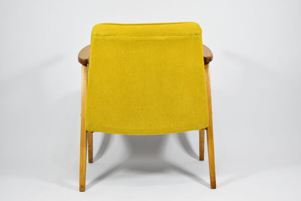 Fauteuil original type 366 designer J. Chierowski tissu jaune années 1960