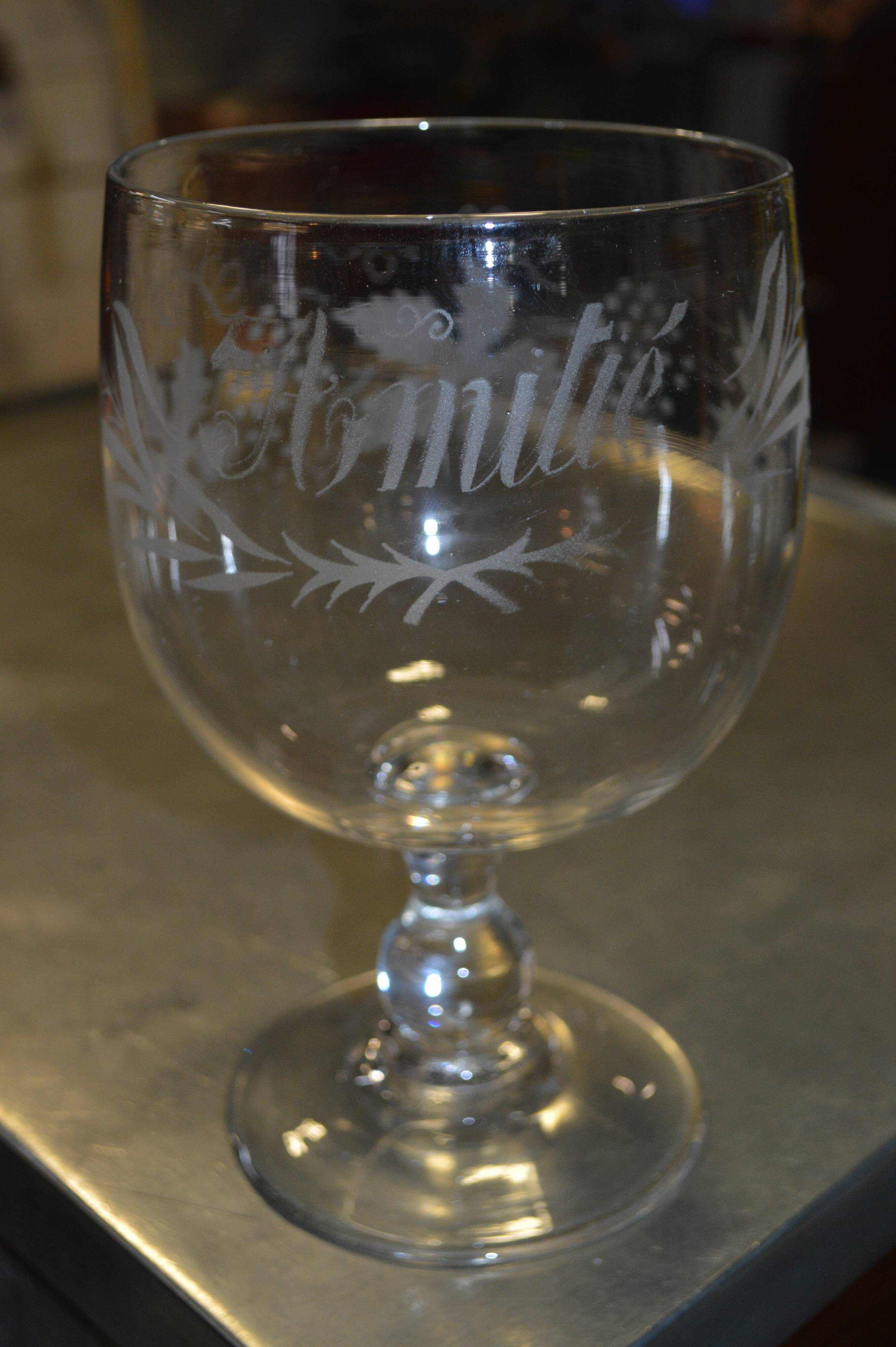 Engraved glass