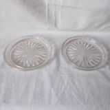 Pair of molded glass bottle mats