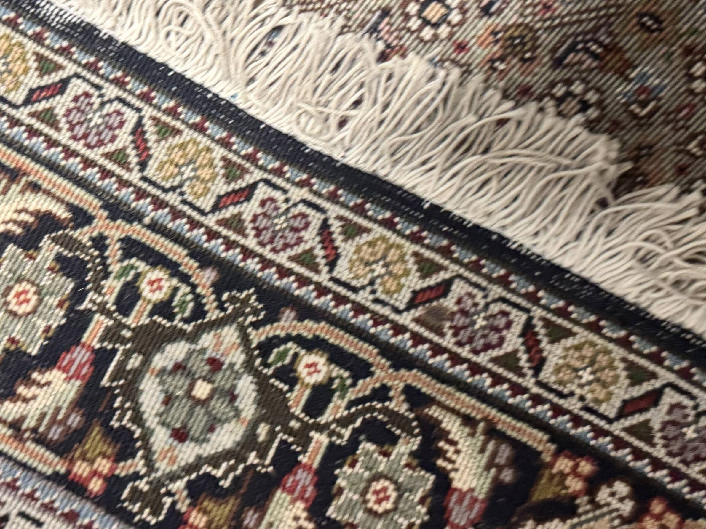 Tapis persan fait main Tabriz