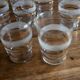 Lot de 8 verres granités blancs