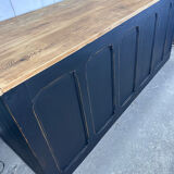 Kitchen island counter