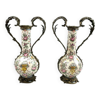 Pair of important Chinese vases with floral decoration. Bronze mount