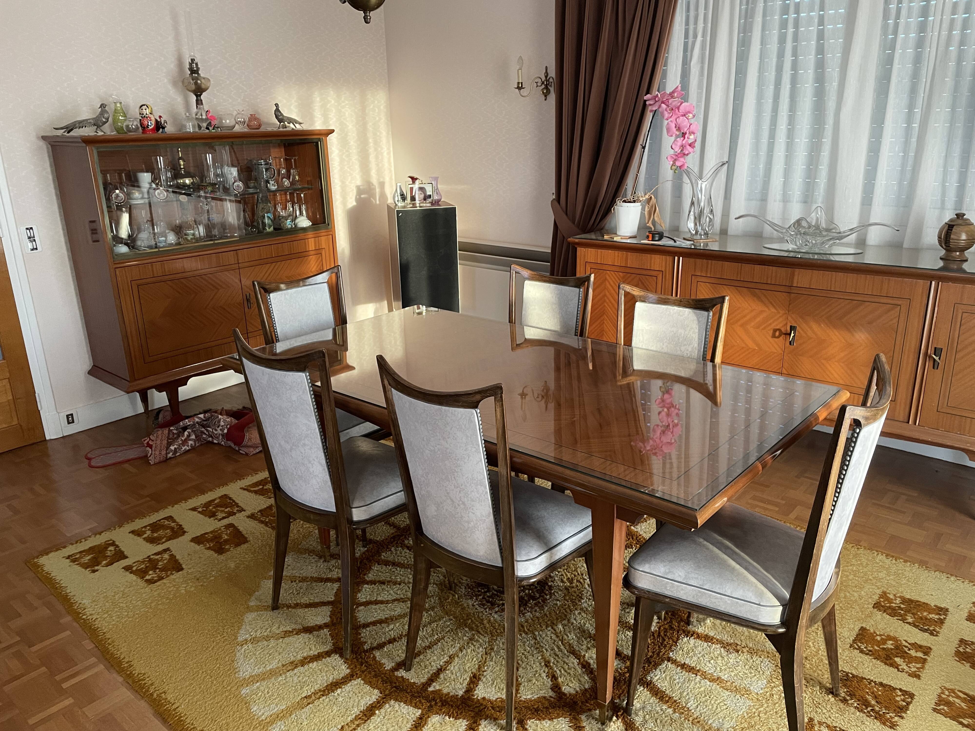 Rectangular table and 6 chairs