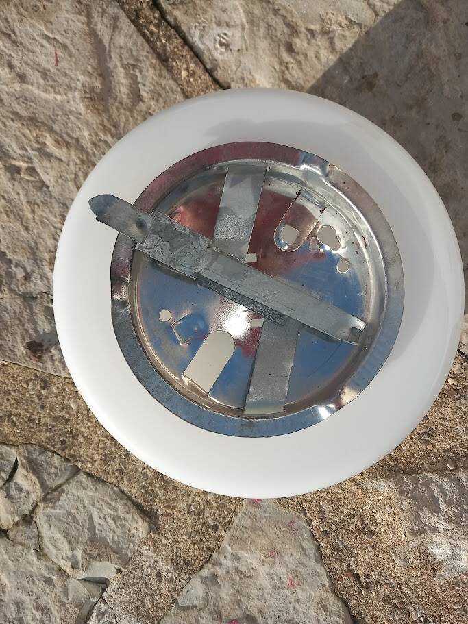 Ceiling light