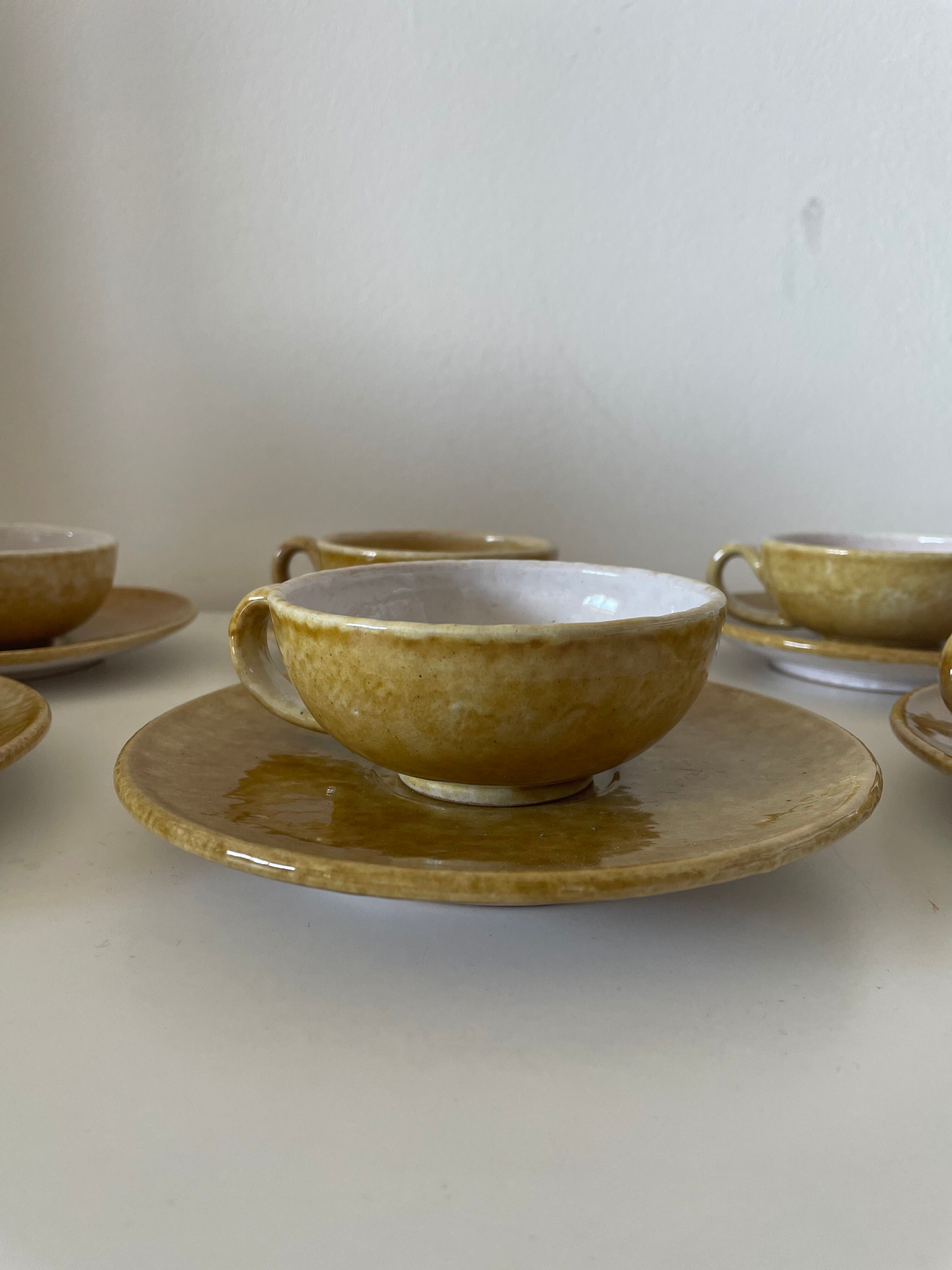 6 tea cups André Freymond