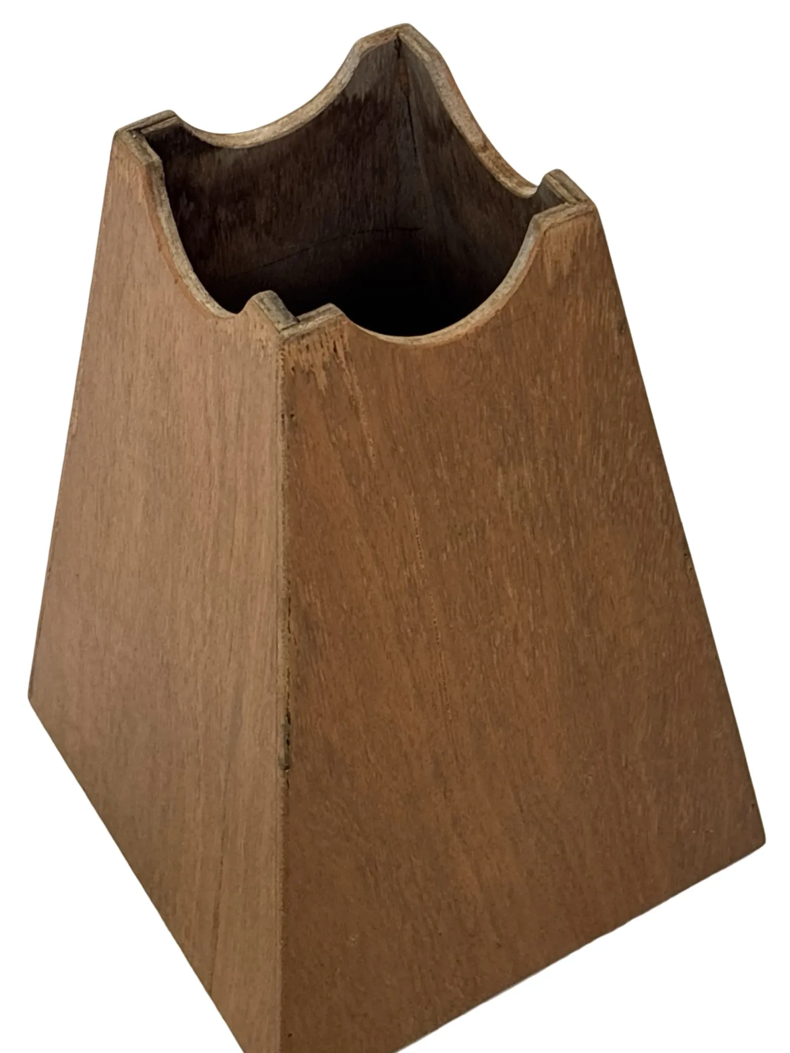 Jardinière en bois minimaliste, géométrique vintage