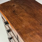 Commode en acajou, 19ème siècle