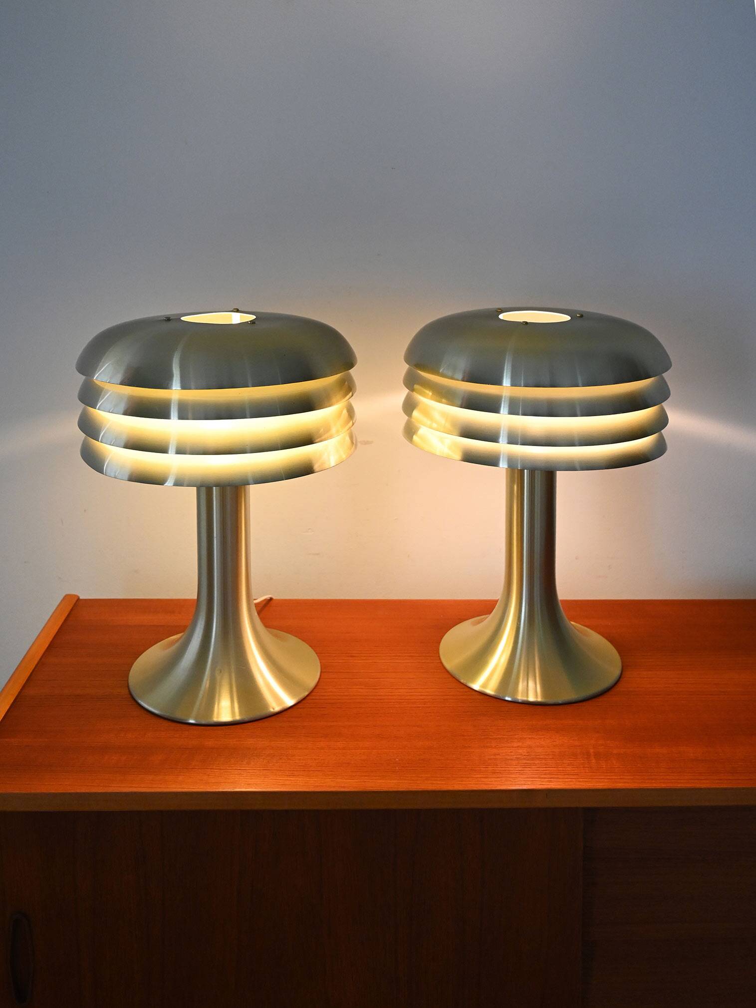 Pair of Hans-Agne Jakobsson BN-26 table lamps