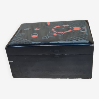 Art deco lacquered wooden box