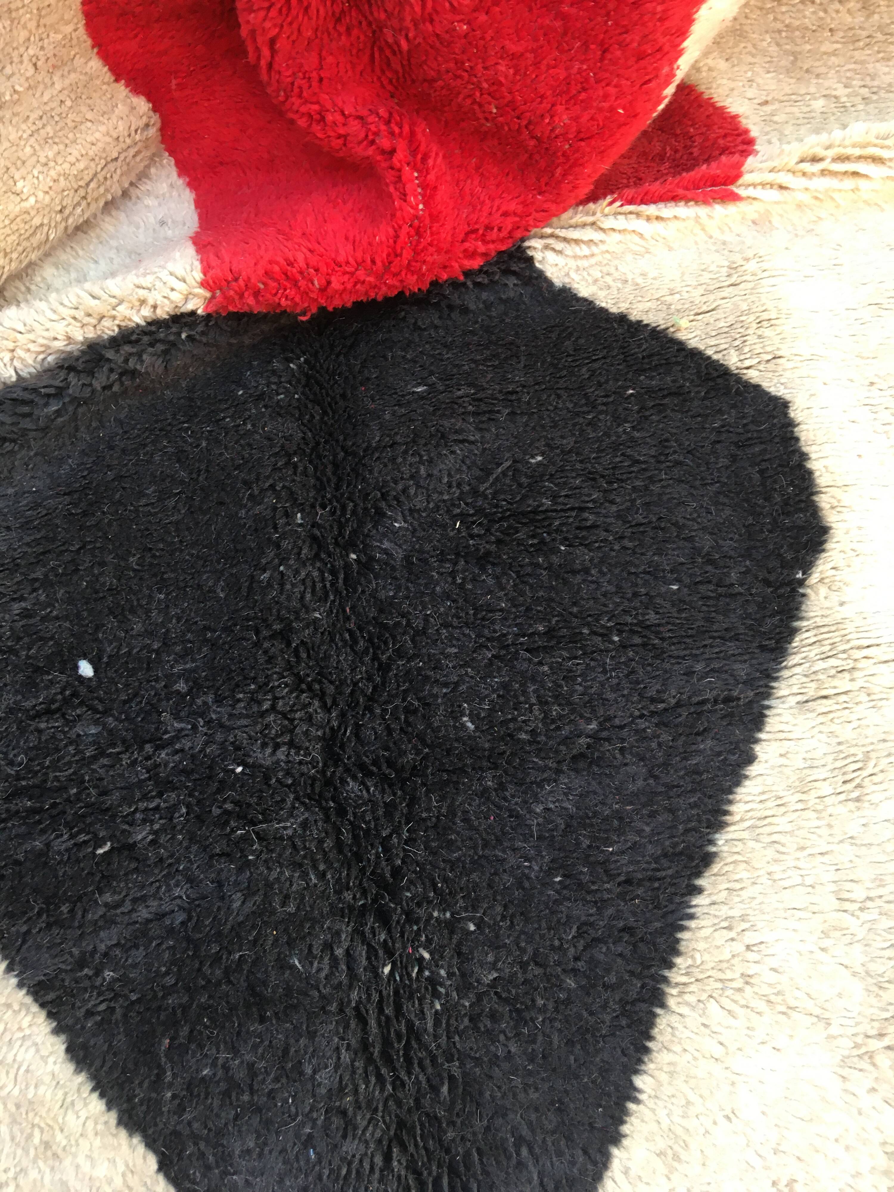 Exceptional Mrirt rug 270 x 255 cm