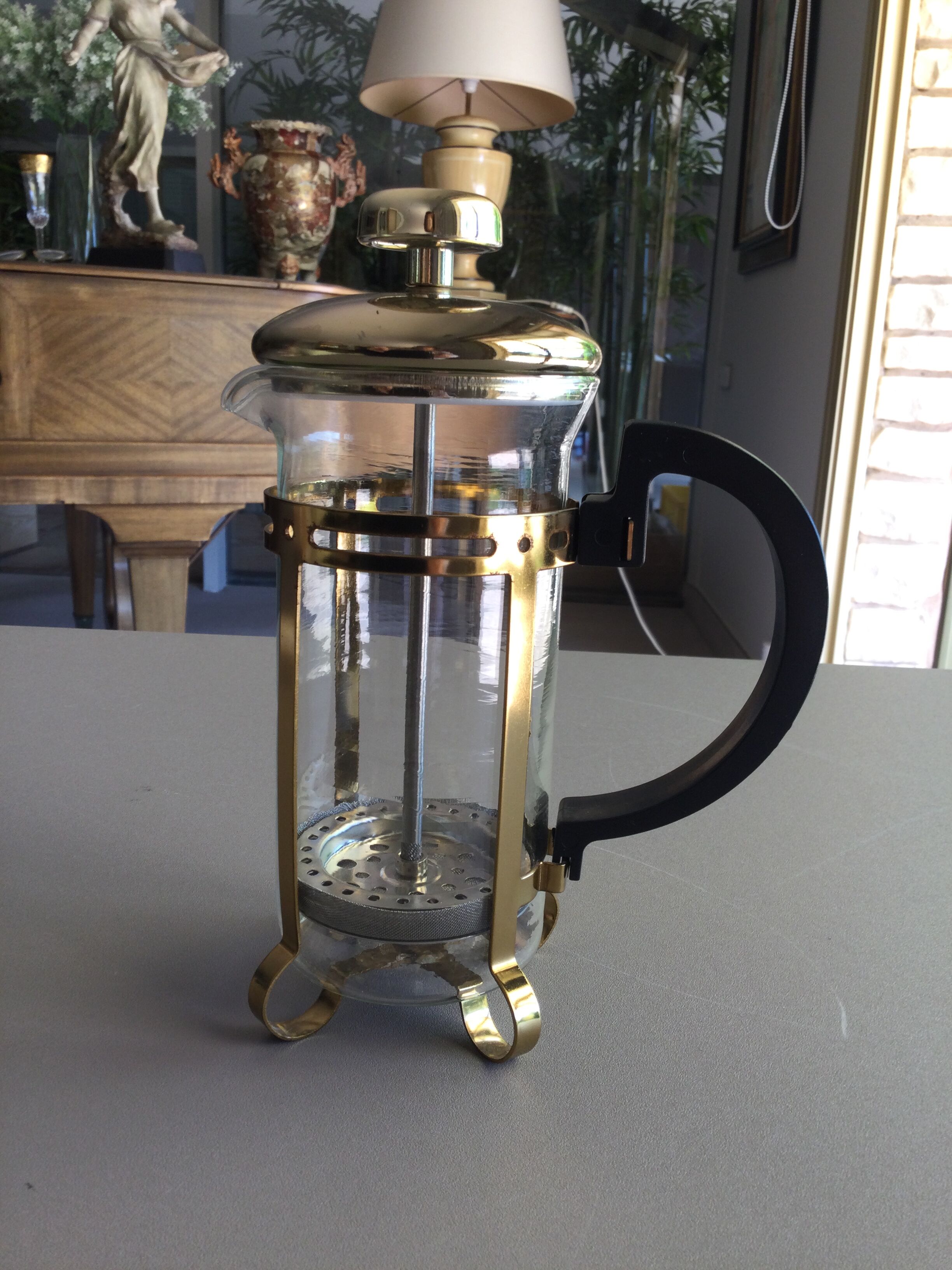 small bodum coffee maker with piston