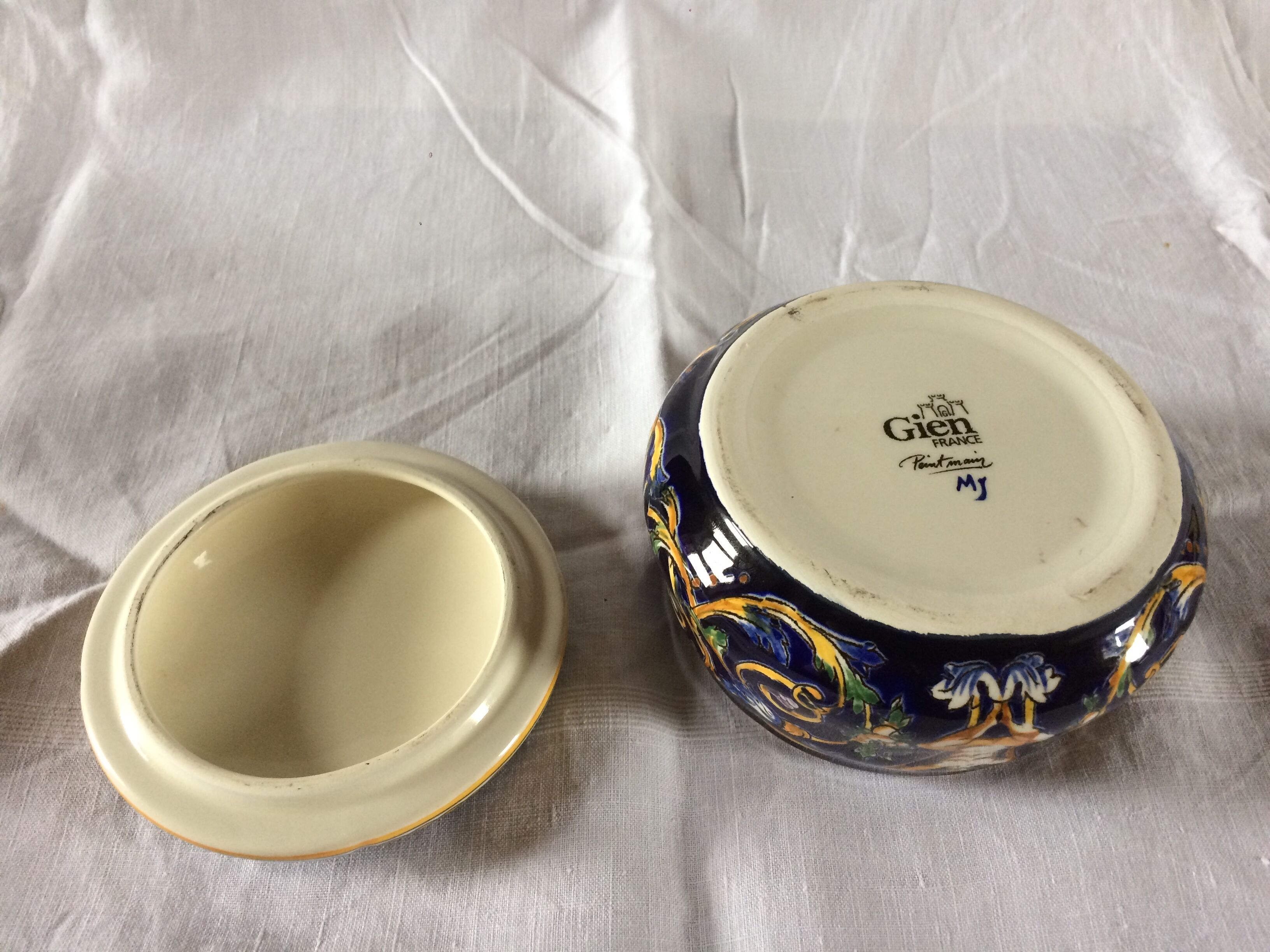 Gien earthenware candy box