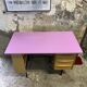Bureau moderniste en formica