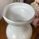 Vase en verre blanc